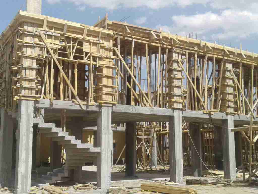 Çardak İnşaat Kalıpçısı